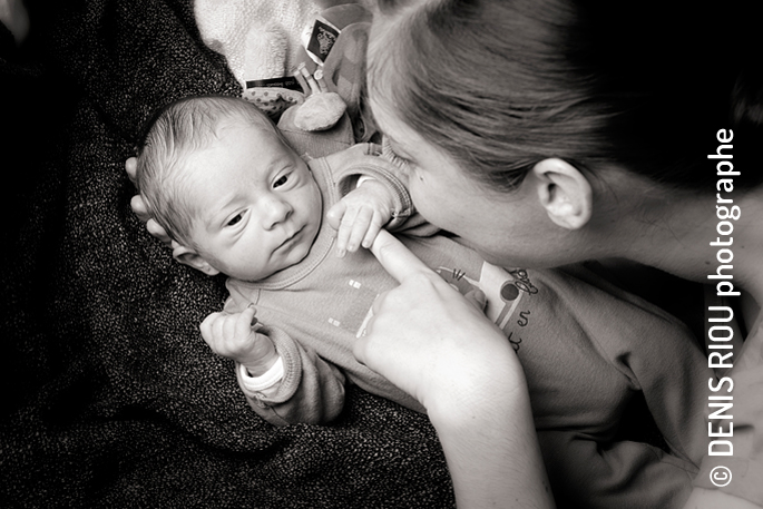 Bébé de 6 jours à domicile