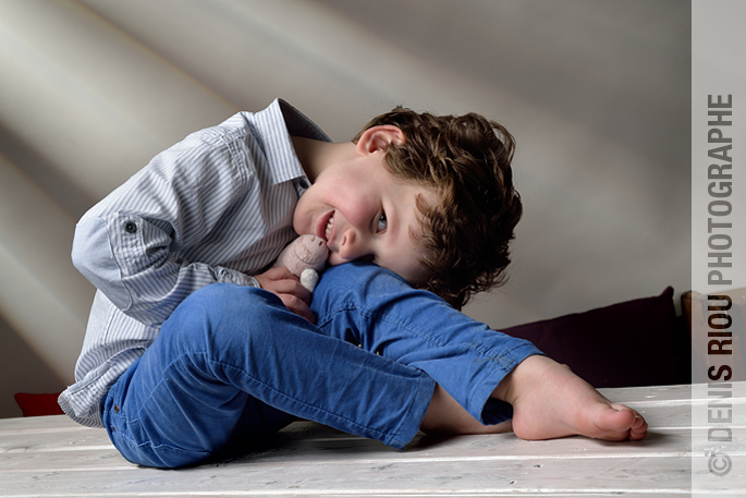 Adam portrait studio